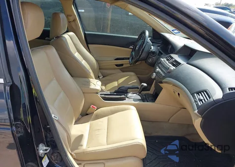 2012 Honda Accord 2.4 Se from USA, damaged, VIN 1HGCP2F65CA064681